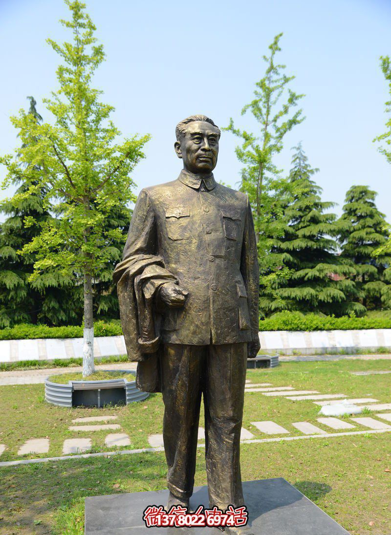 紀(jì)念周恩來(lái)偉人雕塑，緬懷歷史，見(jiàn)證輝煌