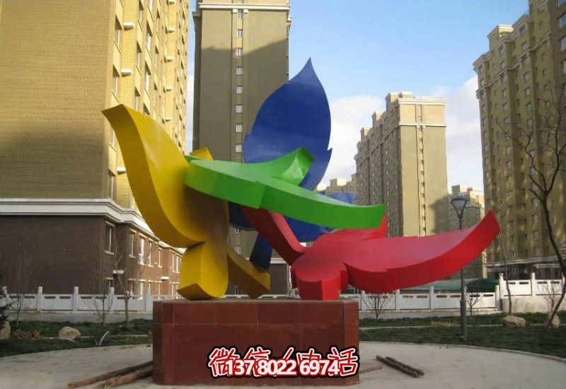 小區公園擺放彩色抽象不銹鋼樹葉雕塑 小區公園擺放彩色抽象不銹鋼樹葉雕塑