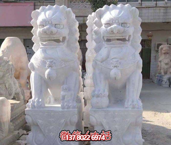 祠堂漢白玉石雕一對看大門口的鎮宅獅子雕塑 祠堂漢白玉石雕一對看大門口的鎮宅獅子雕塑